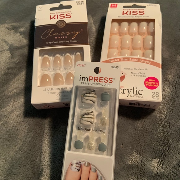 KISS Nails and Impress Pedicure Nails - Picture 1 of 4